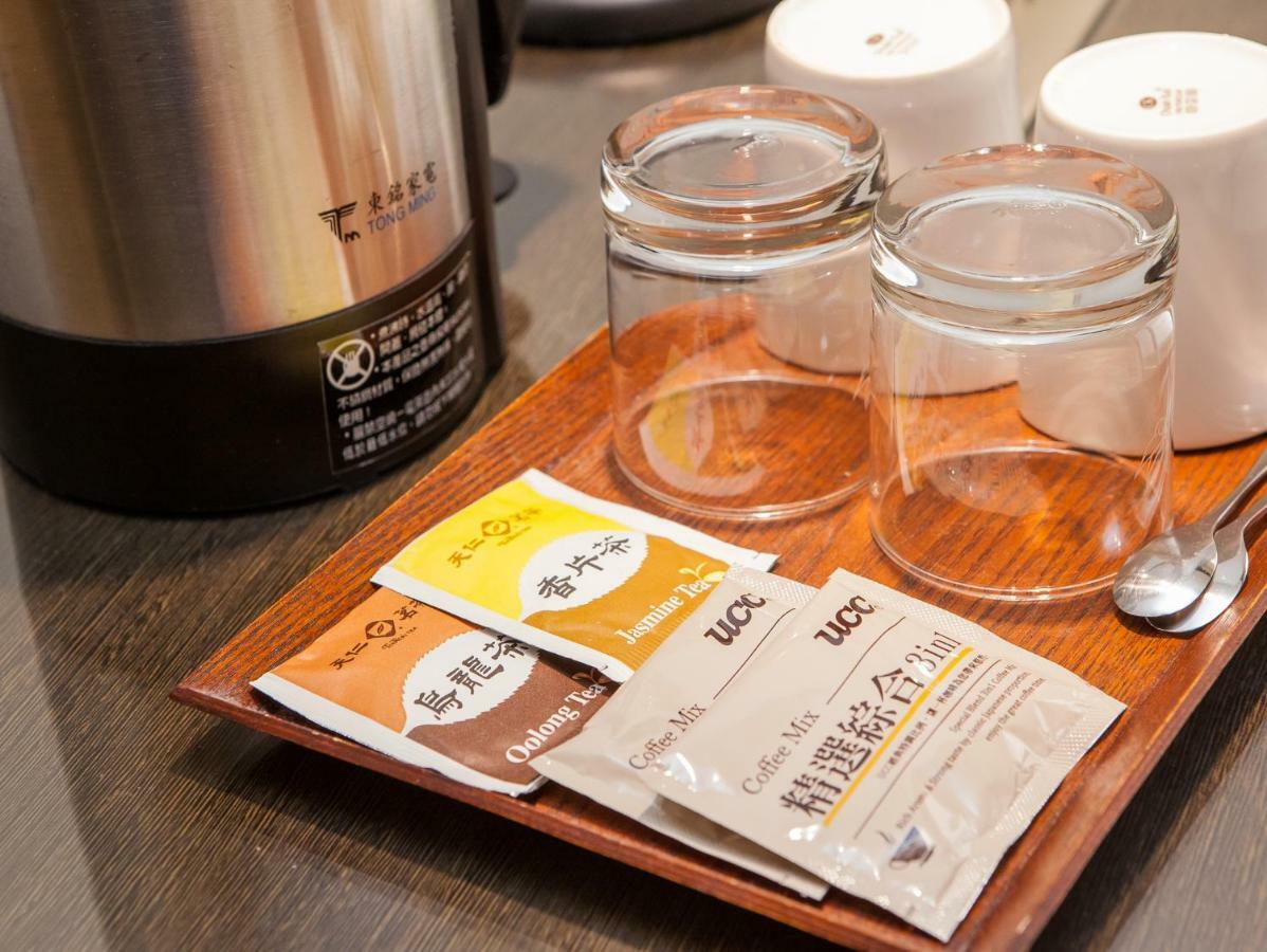 フレッシュフィールズ ホテル 台中市 エクステリア 写真 UCC coffee